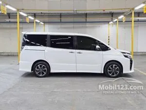 2018 Toyota Voxy 2.0 MPV