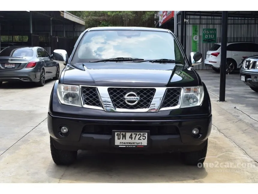 2007 Nissan Frontier Navara LE Double Cab Pickup