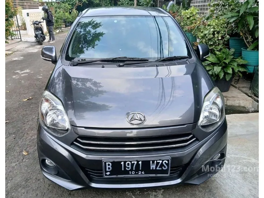 Jual Mobil Daihatsu Ayla 2019 X 1.0 di Jawa Barat Automatic Hatchback Abu