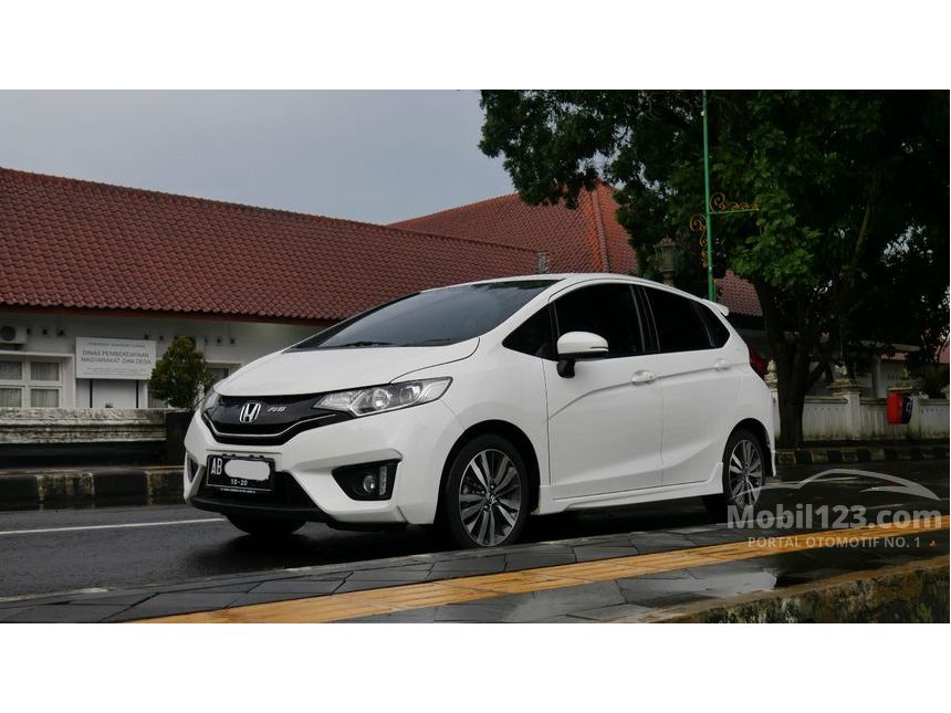 Jual Mobil  Honda Jazz  2021 RS  1 5 di Yogyakarta  Automatic 