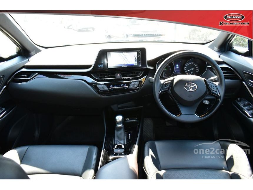 Toyota C-HR 2019 HV Hi 1.8 in กรุงเทพและปริมณฑล Automatic SUV สีน้ำเงิน ...