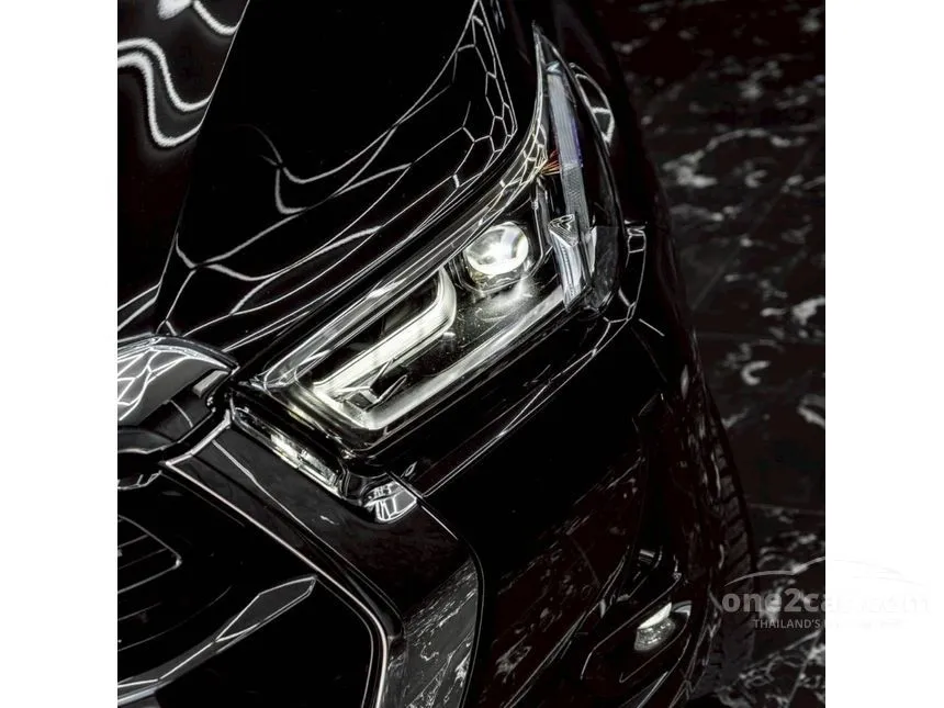2022 Toyota HILUX REVO Prerunner Mid Double Cab Pickup