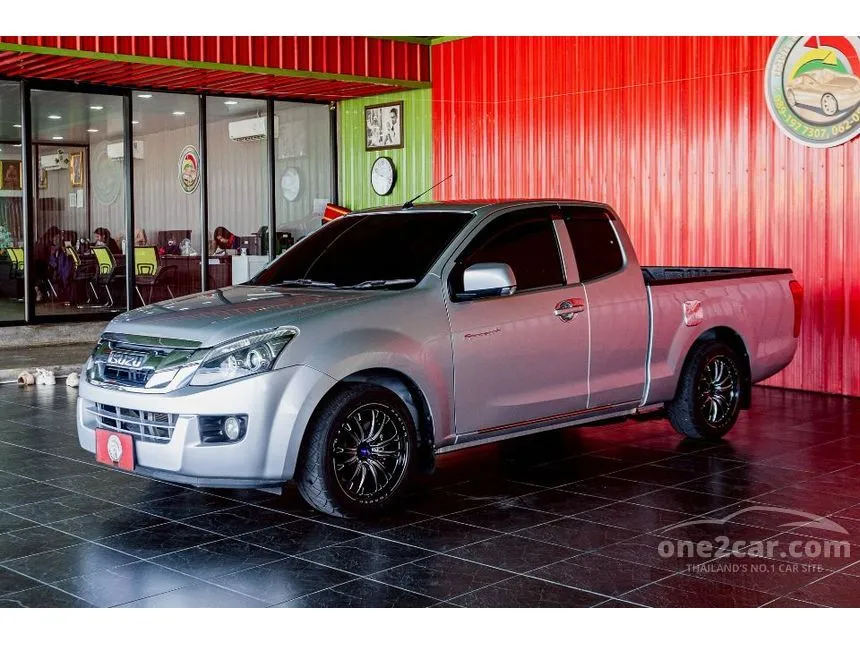 2013 Isuzu D-MAX Z Space Cab Pickup