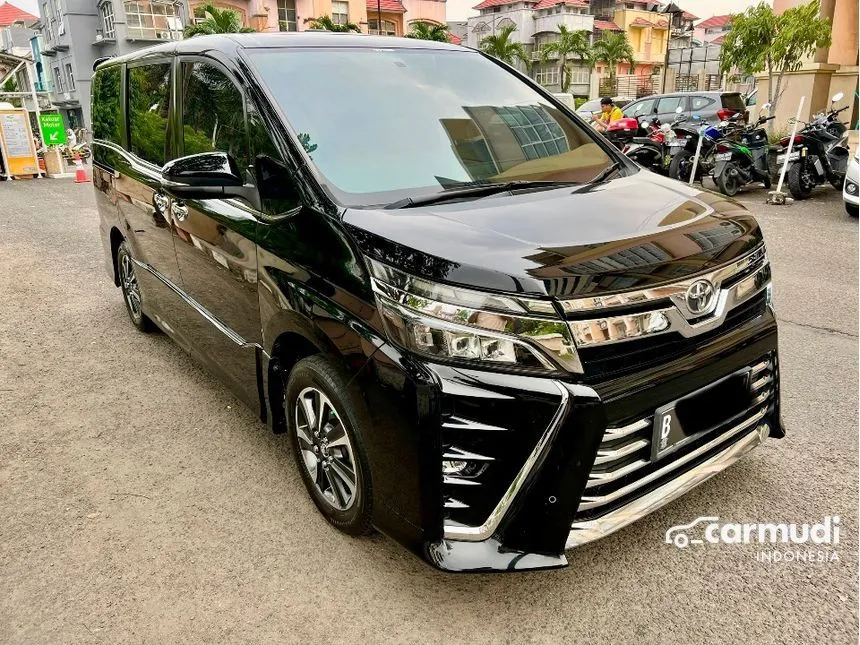 2020 Toyota Voxy MPV