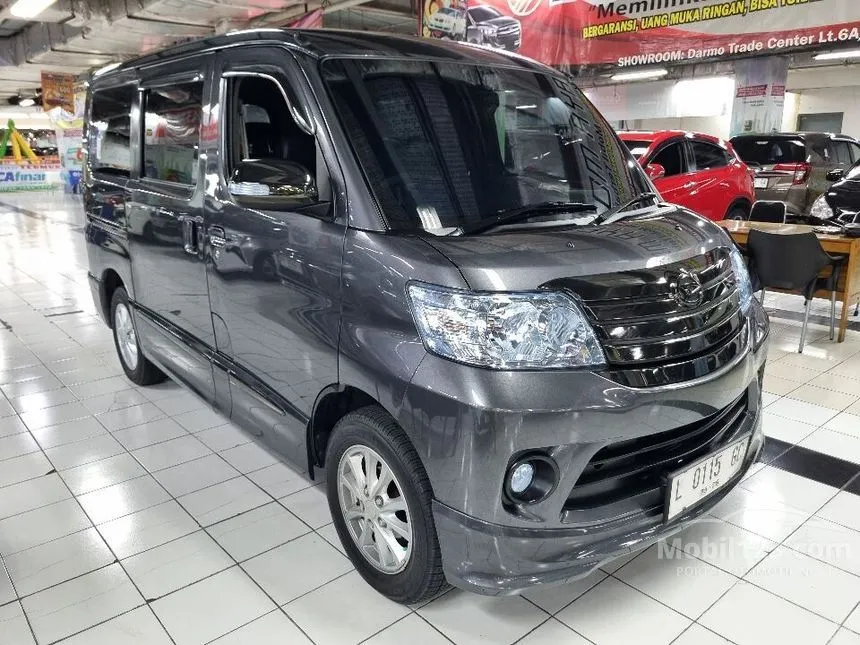Jual Mobil Daihatsu Luxio 2023 X 1.5 di Jawa Timur Automatic MPV Abu