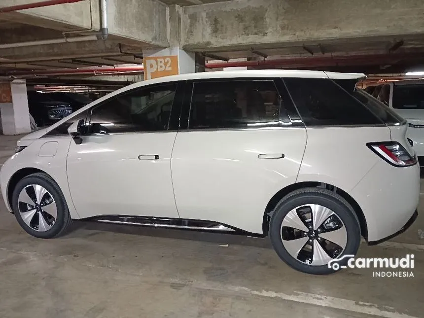 2024 Wuling Cloud EV EV Hatchback