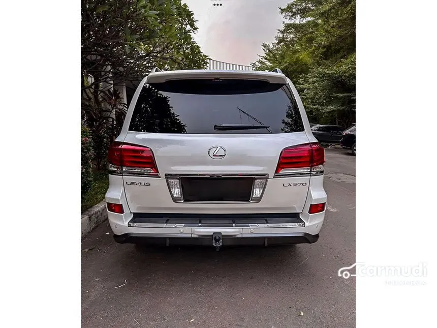 2014 Lexus LX 570 SUV