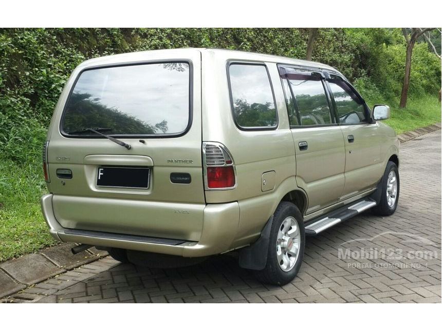 Jual Mobil  Isuzu  Panther  2002 2 5 di Jawa  Barat Manual 