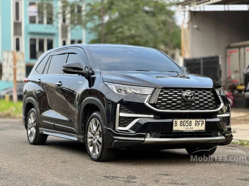 2023 Toyota Kijang Innova Zenix Q HV TSS ( Premium Color) MPV