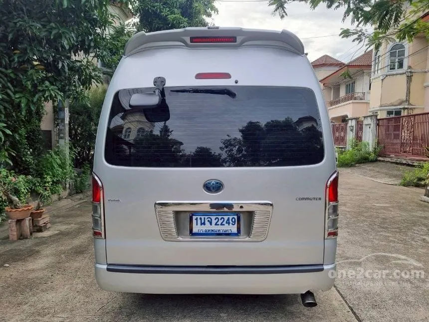 2012 Toyota HIACE D4D Van