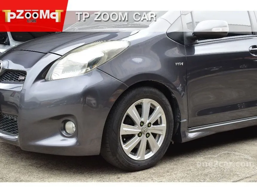 2013 Toyota Yaris RS Hatchback
