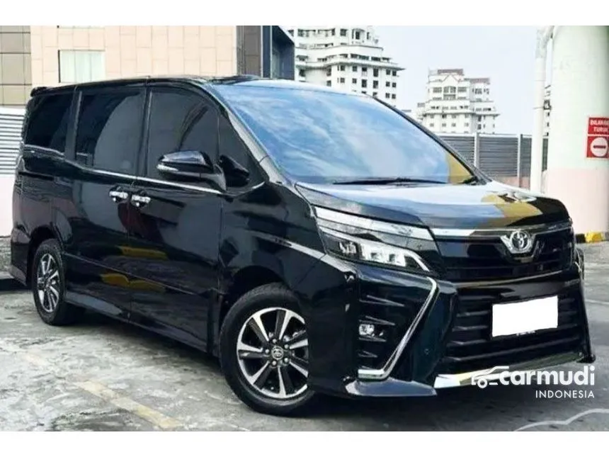 2019 Toyota Voxy MPV