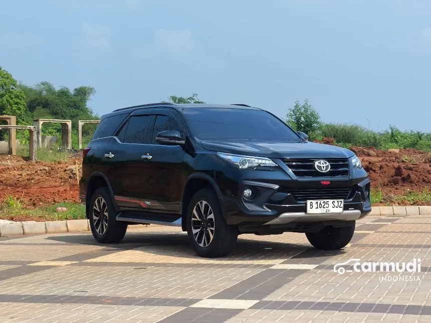2019 Toyota Fortuner VRZ TRD 4X2 SUV