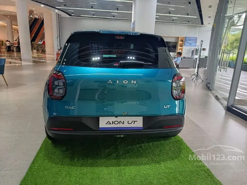 2026 GAC AION UT Premium Hatchback