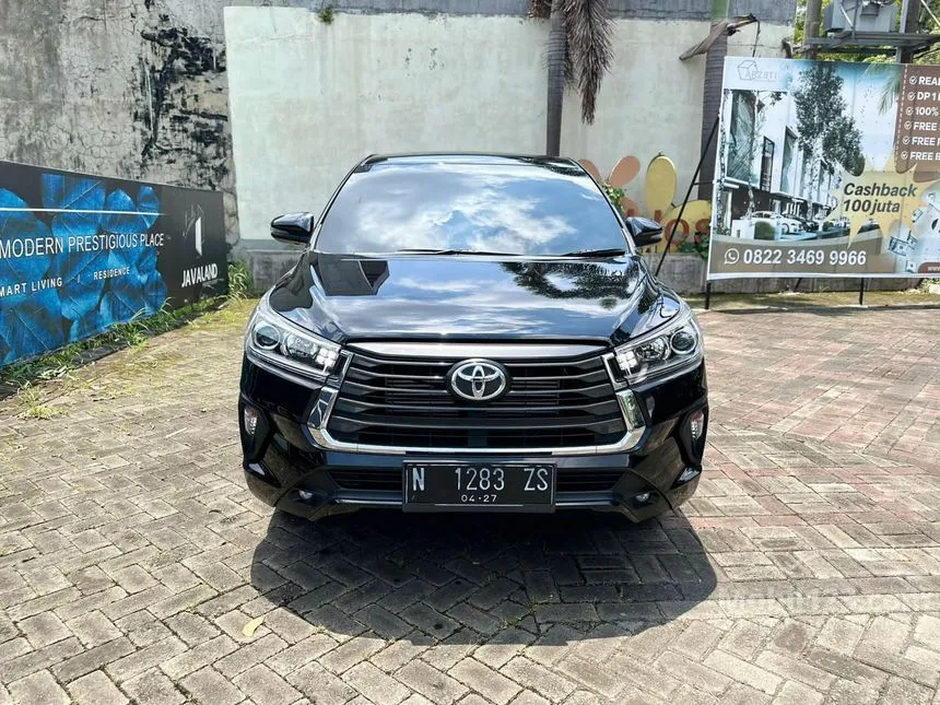 Jual Mobil Toyota Kijang Innova 2022 V 2.4 di Jawa Timur Automatic MPV Hitam Rp 449.500.000