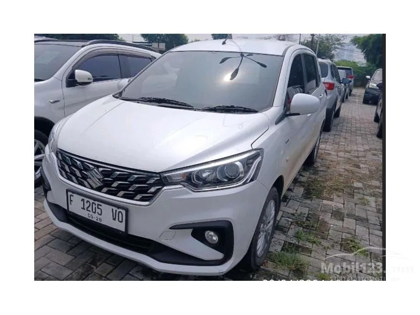 Jual Mobil Suzuki Ertiga 2023 GL 1.5 di DKI Jakarta Manual MPV Putih Rp 179.000.000