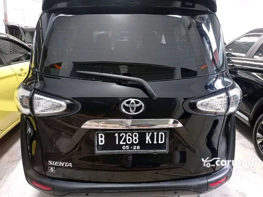 2021 Toyota Sienta V MPV