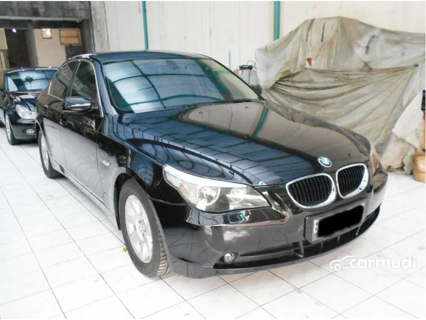 2004 BMW 520i E60 Sedan