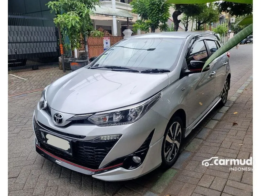 Jual Mobil Toyota Yaris 2019 TRD Sportivo 1.5 di Jawa Timur Automatic Hatchback Silver Rp 225.000.000