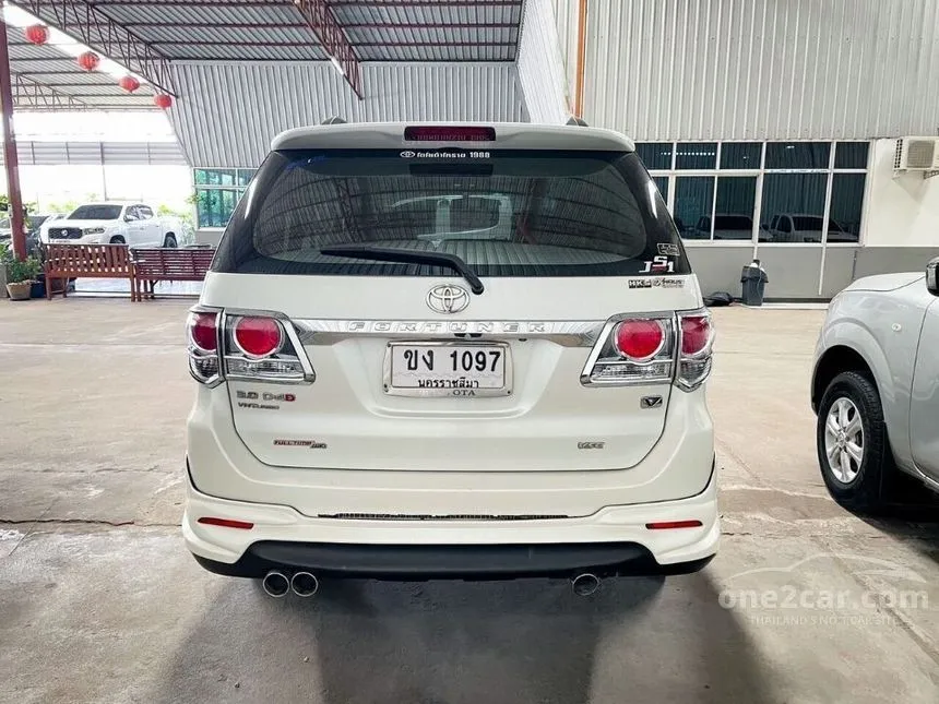 2012 Toyota Fortuner V SUV