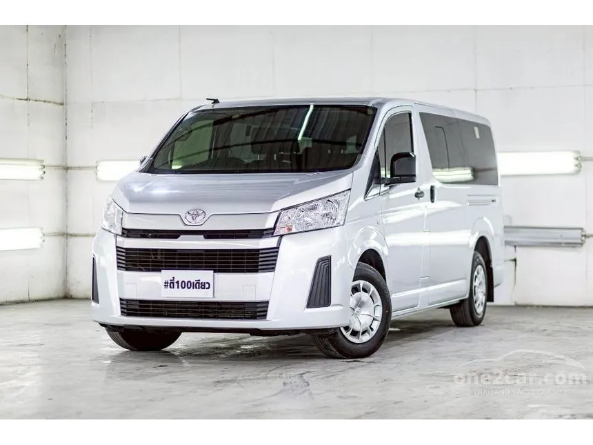 2021 Toyota HIACE GL Van