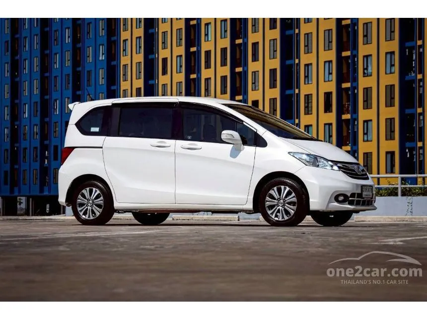 2014 Honda FREED E Wagon