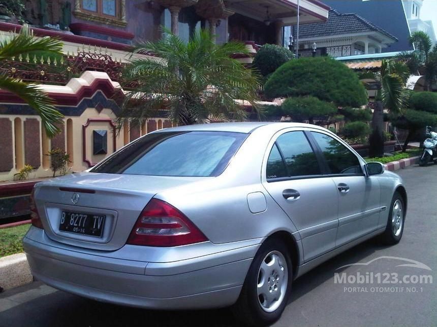 Jual Mobil Mercedes-Benz C180 2001 W203 2.0 Sedan 2.0 di 