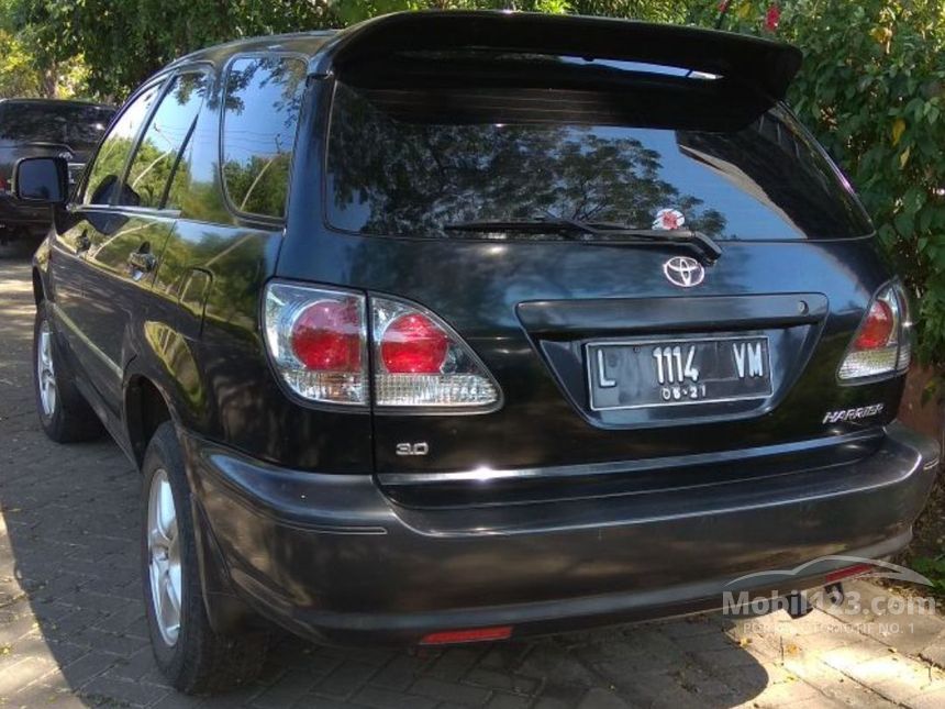 Jual Mobil  Toyota  Harrier  2002  XU10 3 0 di Jawa Timur 