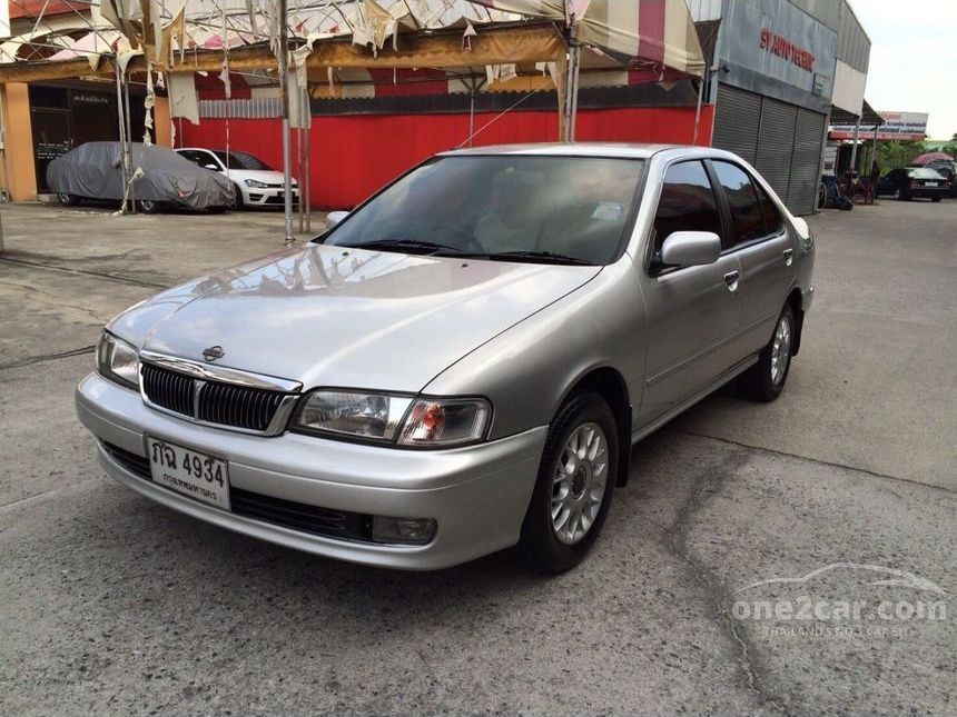 Nissan sunny 1999