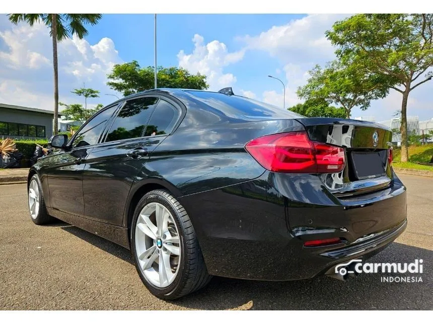 2019 BMW 320i Sport Sedan