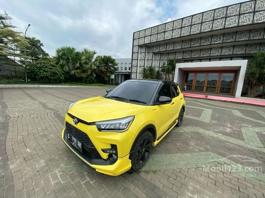 Jual Mobil Toyota Raize 2022 GR Sport TSS 1.0 di Jawa Barat Automatic Wagon Kuning Rp 225.000.000