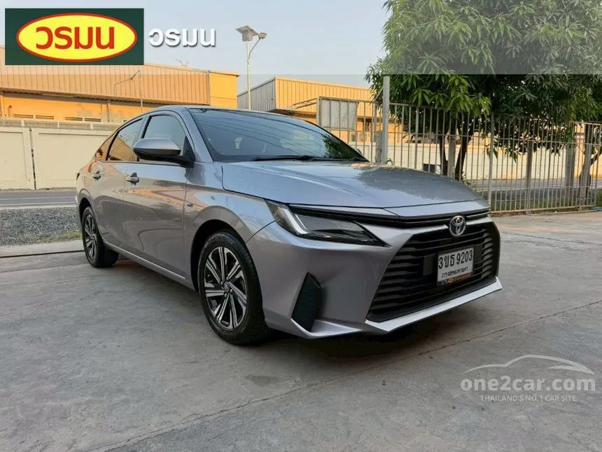 2022 Toyota Yaris Ativ Sport Sedan