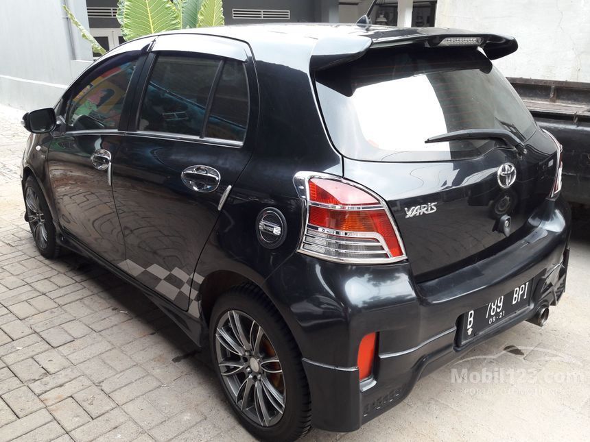 Jual Mobil  Toyota  Yaris  2010 TRD Sportivo 1 5 di DKI 