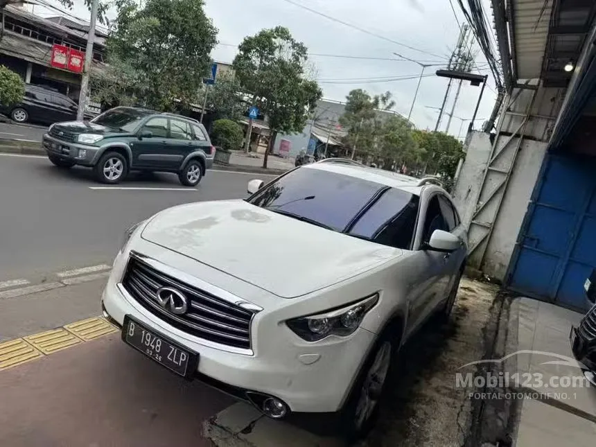 2011 Infiniti FX50 SUV