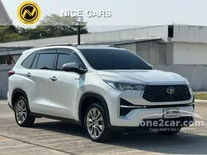 2023 Toyota INNOVA 2.0 Zenix HEV Premium Wagon