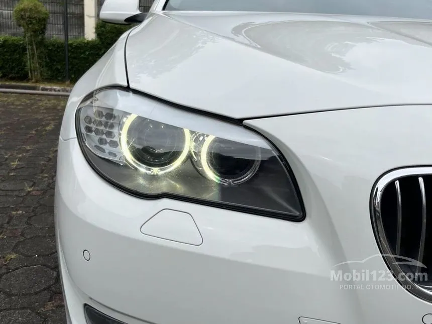 2013 BMW 528i Sedan