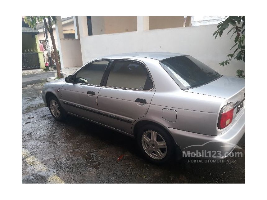 Jual Mobil  Suzuki  Baleno  2002 SY 1 5 di Jawa  Tengah  Manual 