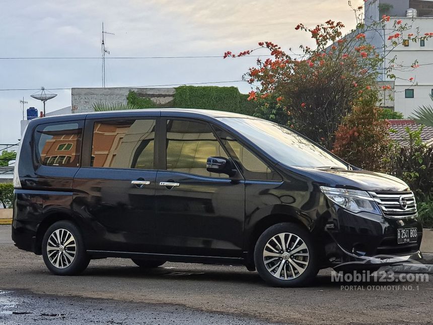 Nissan serena 2017