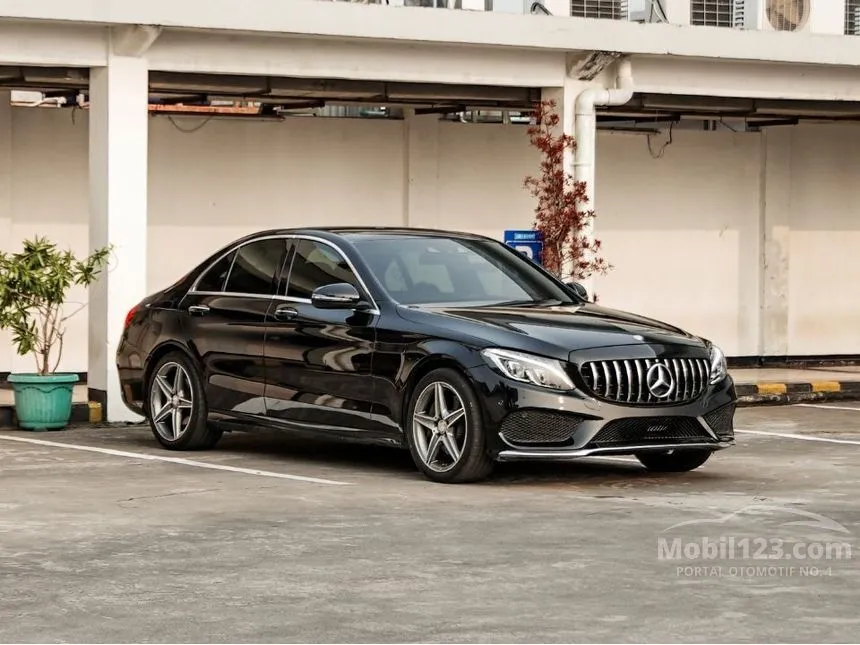 2015 Mercedes-Benz C250 AMG Sedan