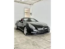 2011 Mercedes-Benz SLK200 1.8 CGI Convertible (Faktur 2012) Black on Red Odo 5 Rb (TERMURAH)