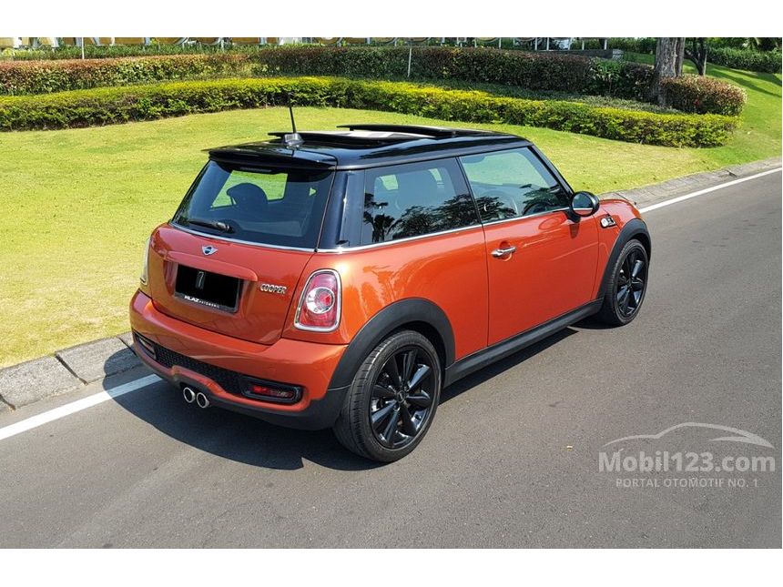 Jual Mobil MINI Cooper 2011 S 1.6 di Jawa Timur Automatic 