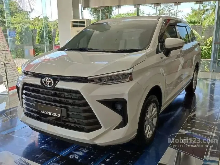 Jual Mobil Toyota Avanza 2022 E 1.3 di Jawa Barat Manual MPV Putih Rp 206.450.000