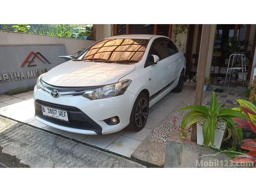 Jual Mobil Toyota Limo 2014 1.5 di DKI Jakarta Manual Sedan Putih Rp 70.000.000