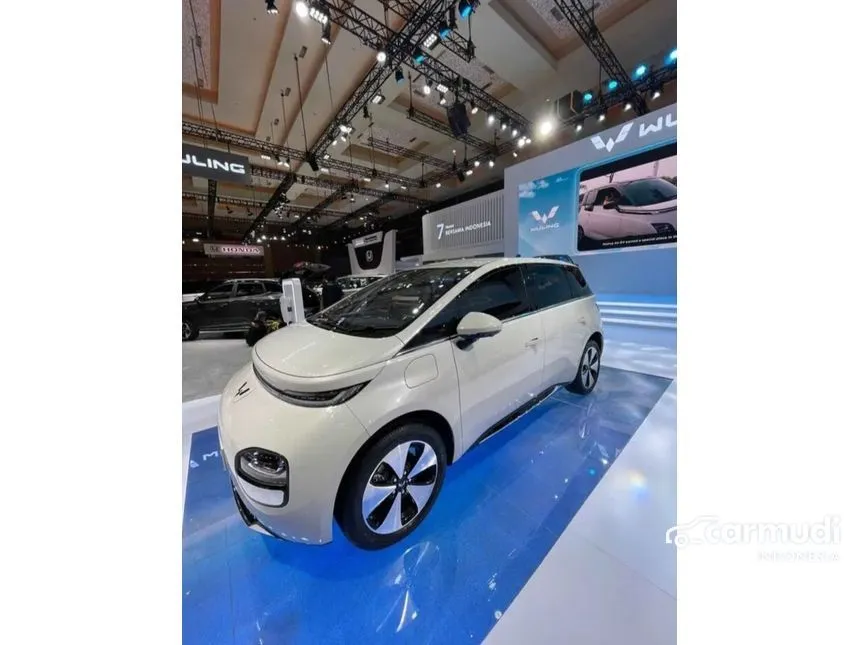 2024 Wuling Cloud EV EV Hatchback