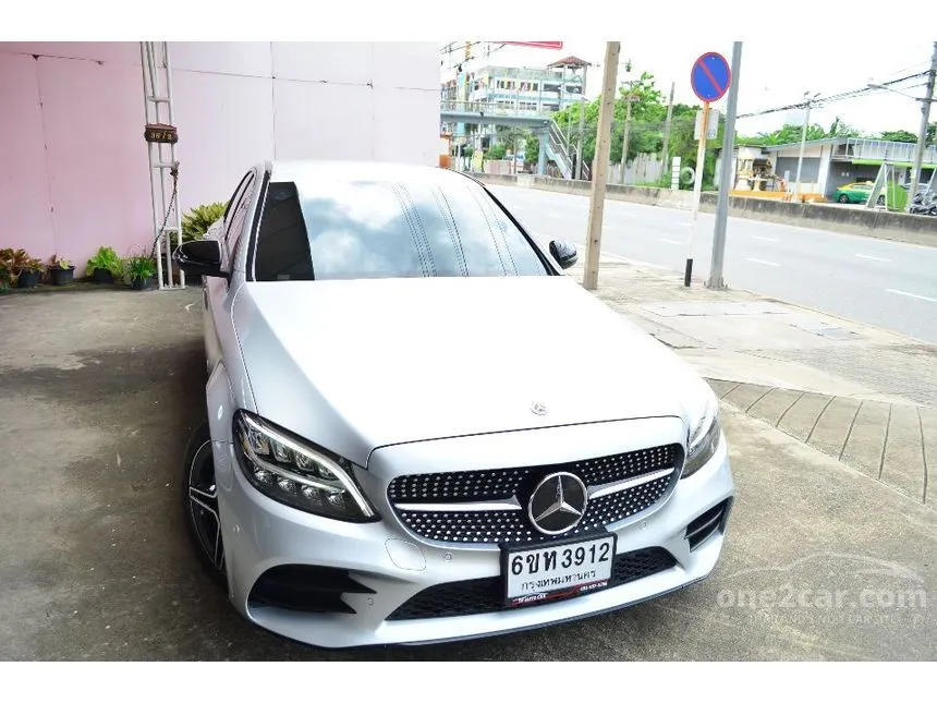 2022 Mercedes-Benz C300 e AMG Sport Sedan