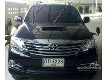 2015 Toyota Fortuner 3.0 (ปี 12-15) V SUV AT