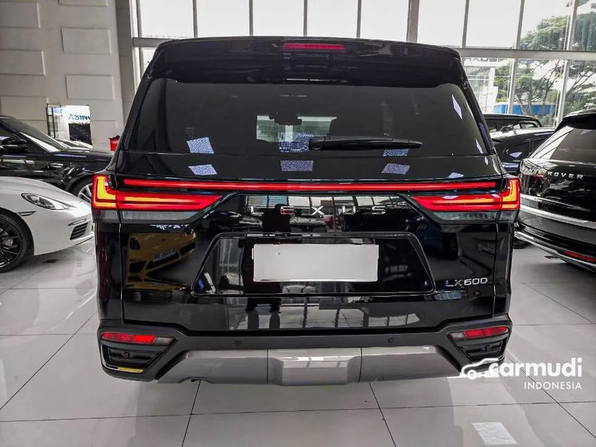 2023 Lexus LX 600 VIP SUV