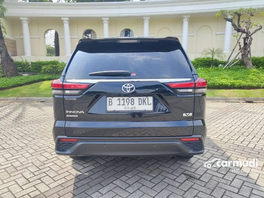 2023 Toyota Kijang Innova Zenix V Wagon