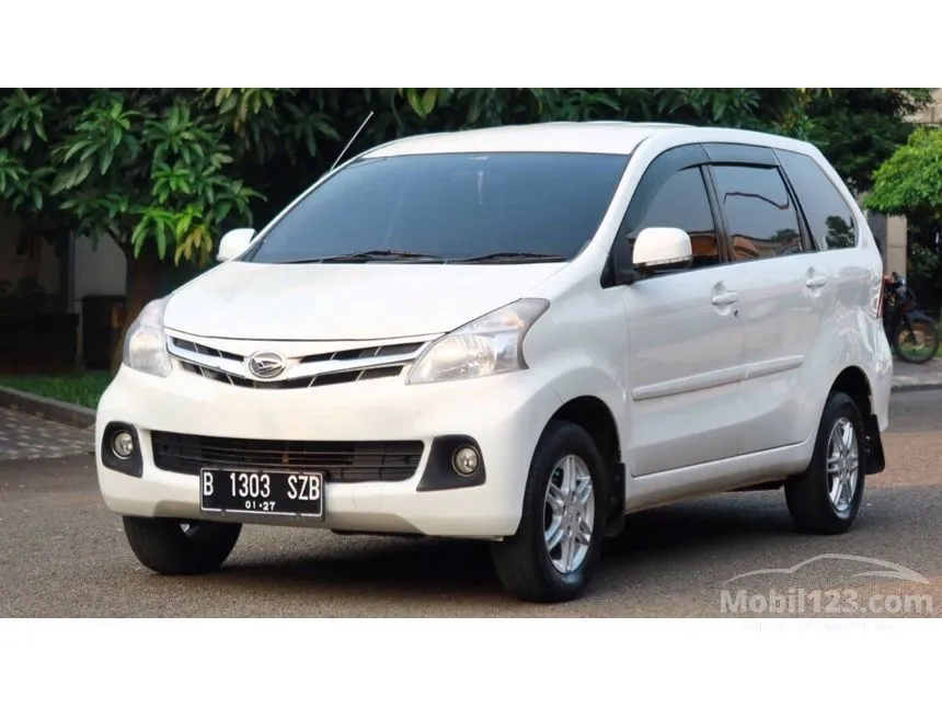 Jual Mobil Daihatsu Xenia 2012 R 1.3 di Banten Automatic MPV Putih Rp 108.000.000