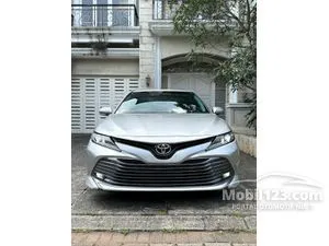 2019 Toyota Camry 2.5 V Sedan